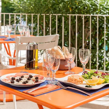 Western Matisse Hotel 3*