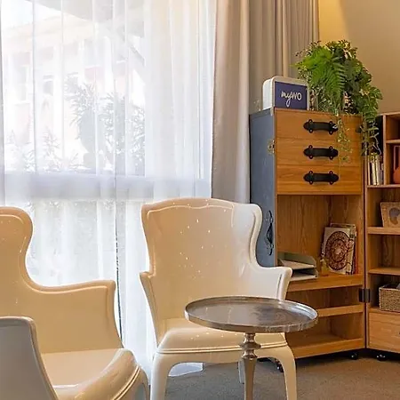 Western Matisse Hotel
