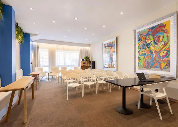 Western Matisse מלון