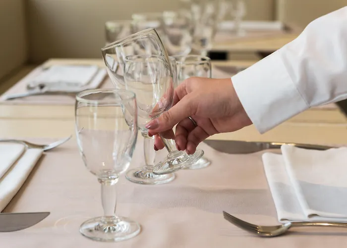 Western Matisse מלון